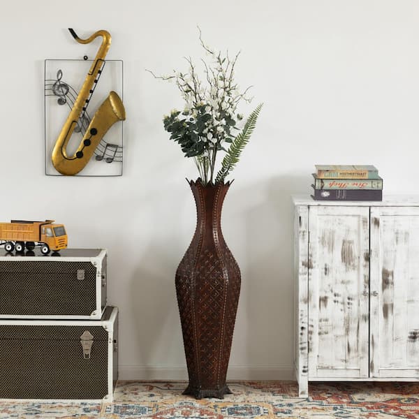 Uniquewise 26 in. White Striped and Brown Metal Floor Vase Centerpiece Home  Decor for Dried Flower Artificial Floral Arrangements QI004522 - The Home  Depot