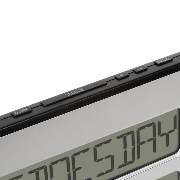 La Crosse Technology Backlight Atomic Full Calendar Digital Clock