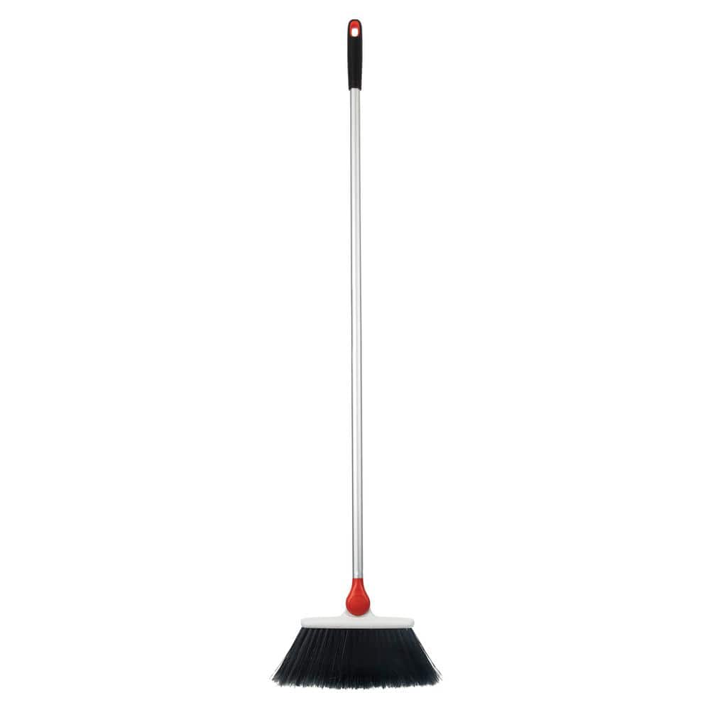 OXO Good Grips Extendable Sweep Set - Loft410