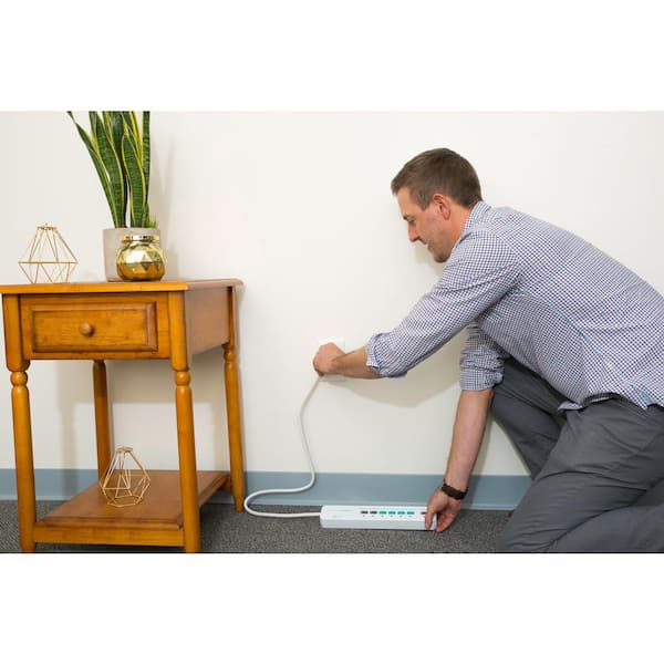 Simply Conserve 3 ft. 7-Outlet Energy-Saving Advanced Surge