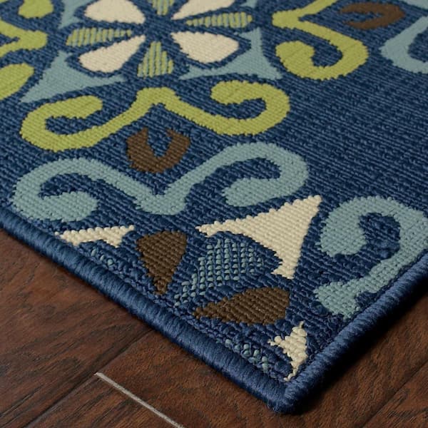 Blue, Green 2 ft. x 4 ft. Loomed Polypropylene Rectangle Indoor/Outdoor Area Rug