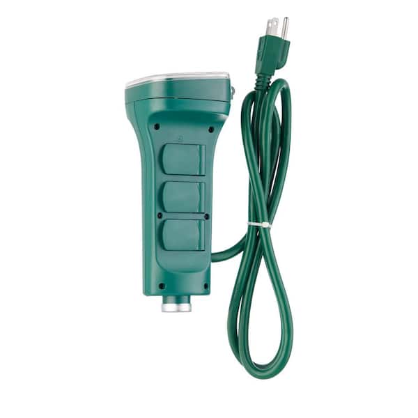 Green Remote-Control 3-Outlet Outdoor Power Hub