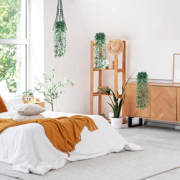 22.05 in. H Green Artificial Hanging Eucalyptus Plants, Faux Hanging Vine  Plants Wall Greenery (2-Pack) NYAF516 - The Home Depot