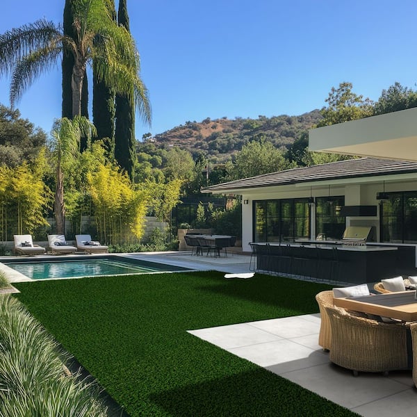 ID:G893561　つい立て２面（い草） MSI Viridian Green 15 ft. W x Cut to Length Green Artificial Grass