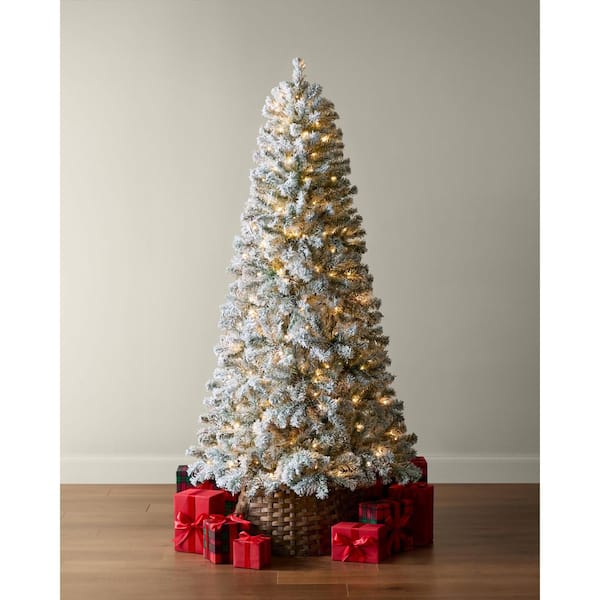 6.5 ft Festive Pine Flocked LED Pre-Lit Artificial Christmas Tree T8