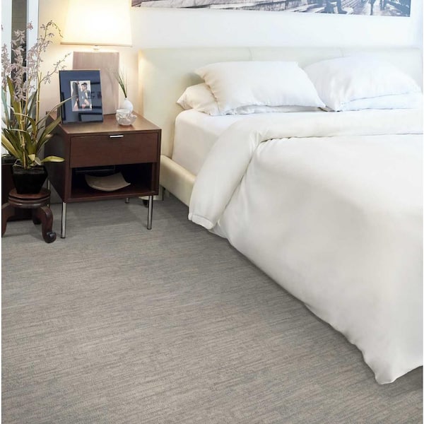 Essence Sterling Gray 13.2 ft. 47.19 oz. Polyester Pattern Installed Carpet