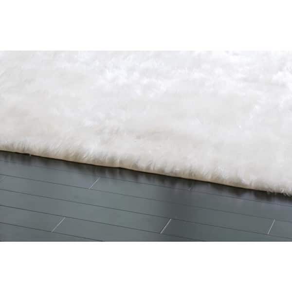 White Rectangular 5 ft. x 8 ft. Aileen Faux Sheepskin Fur Area Rug