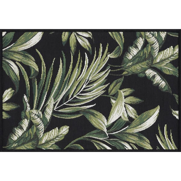 Stunning Black 2 ft. x 3 ft. Floral Indoor/Outdoor Area Rug