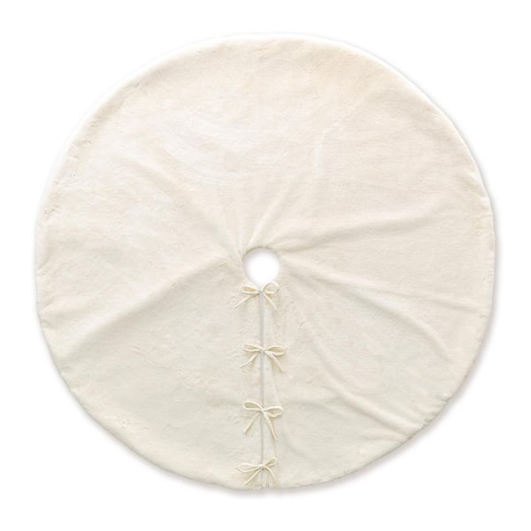 Glitzhome 60 in. D Oversized White Reversible Faux Rabbit Fur/Korean Fleece Christmas Tree Skirt