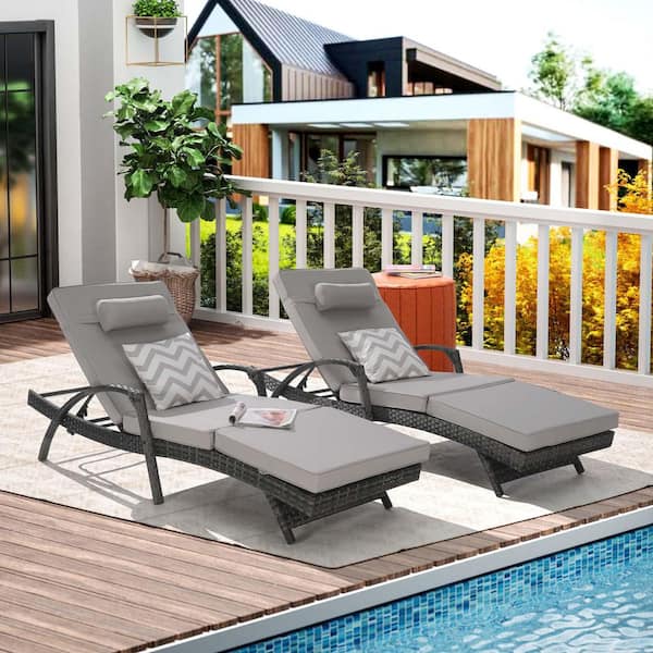 Unbranded Gray 2-Piece Wicker Outdoor Chaise Lounge Adjustable Reclining Lounge Chair with Armrest and Light Gray Cushions