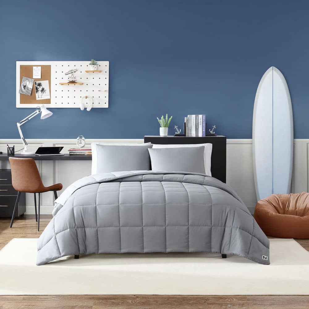 Nautica - Queen Comforter Set, Cotton Reversible Bedding with Matching  Shams, Stylish Home Decor (Bradford Navy/Kahki, Queen)