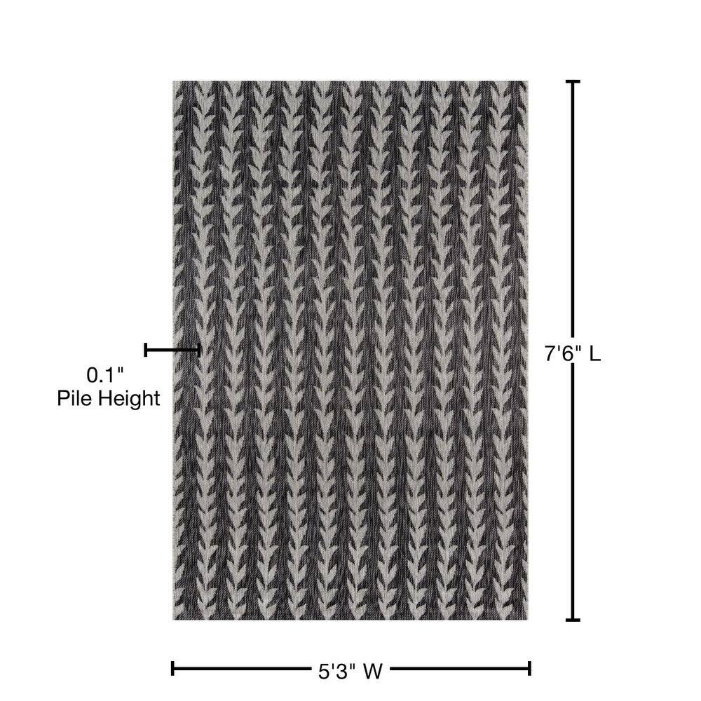 Charcoal Abstract Braided 5'3" x 7'6" Synthetic Area Rug