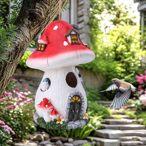 OGETFUUR 5.9 x 5.5 x 8.3 in. Resin Hanging Decorative Mushroom