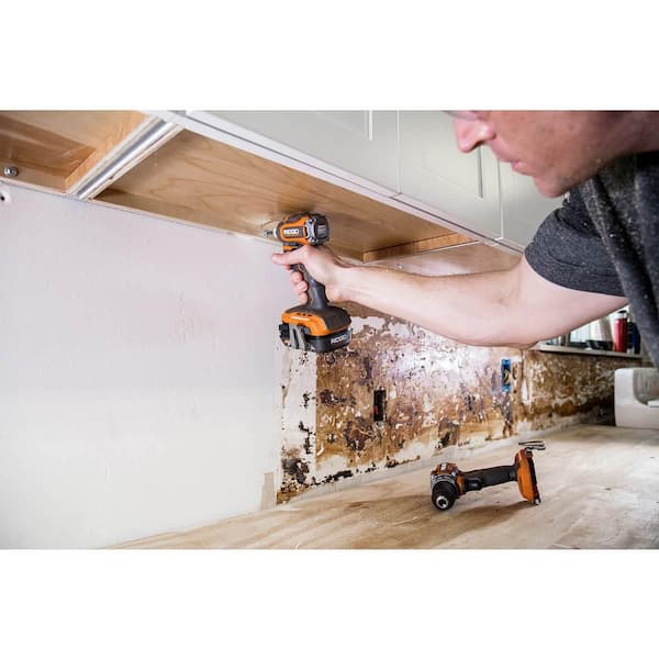 RIDGID - 18V SubCompact Brushless Cordless 8-Tool Combo Kit with (2) 2.0 Ah Batteries, 4.0 Ah Battery, Charger, and Bag