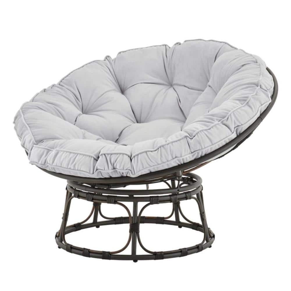 Wicker Outdoor Lounge Chair with LIGHT GREY Cushion