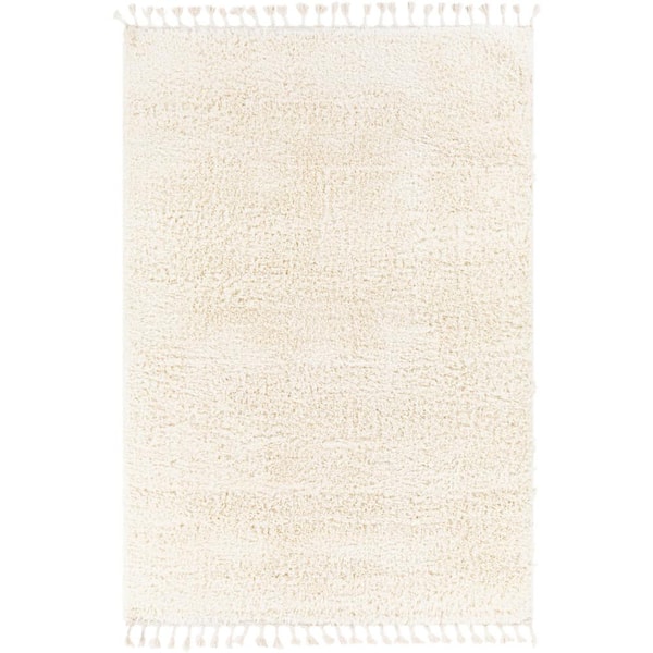 Artistic Weavers Yvette White 4 ft. x 6 ft. Indoor Area Rug