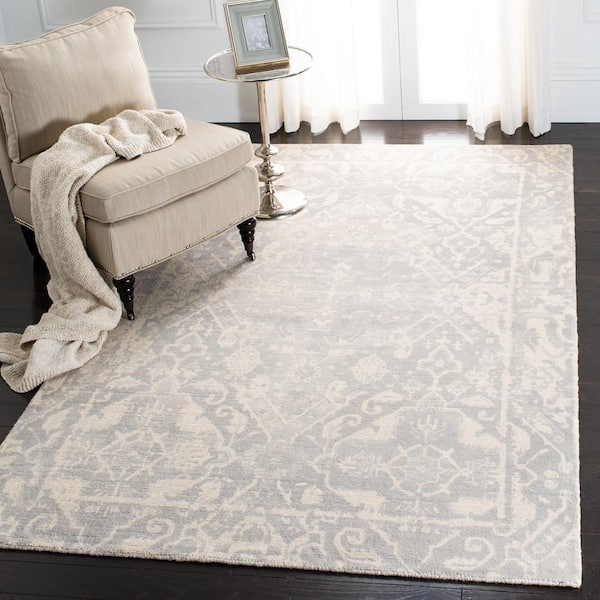 Restoration Vintage Light Gray/Ivory 10 ft. x 14 ft. Floral Border Area Rug