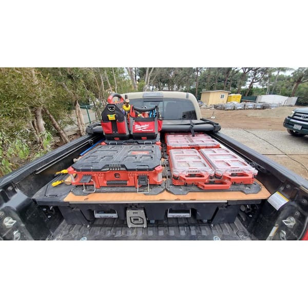 Milwaukee PACKOUT 5-Compartment Low-Profile Compact Small