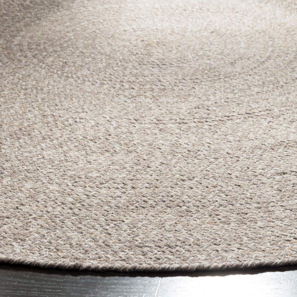 Ivory and Beige Braided Cotton Oval Area Rug 4' x 6'