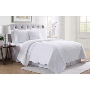 French Tile Scalloped King 4-Piece Cotton Quilt Set in White