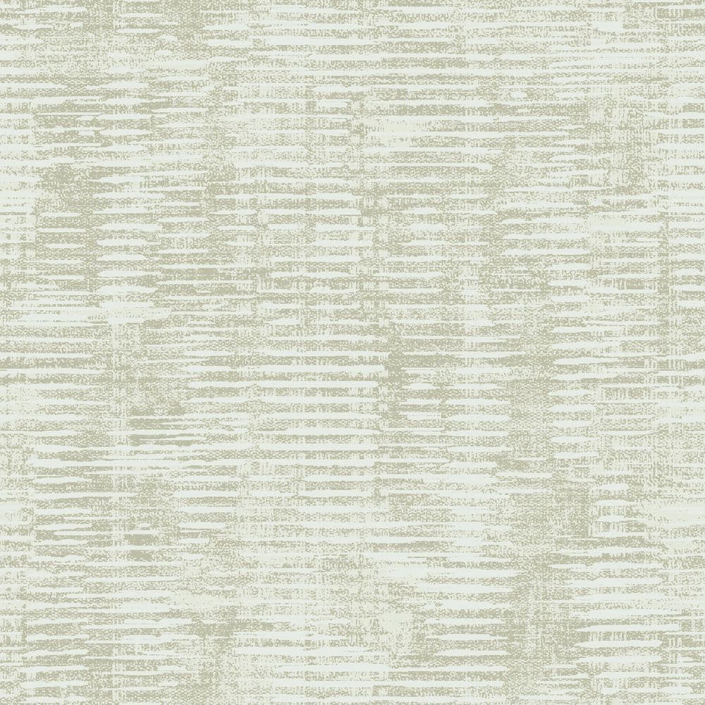 Elegance Collection Silver Stripy Shimmer Finish Non-Pasted Non-Woven Wallp