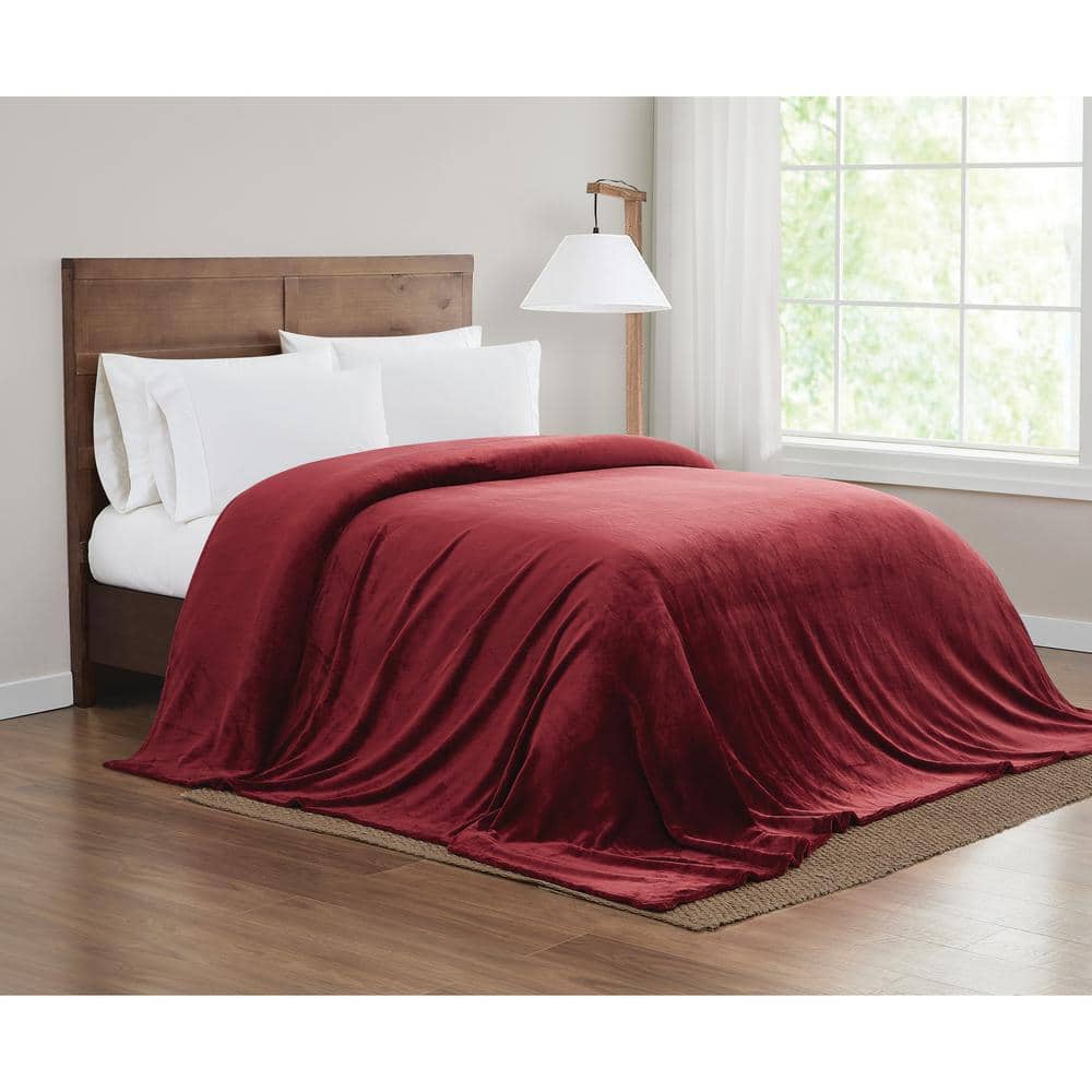 Cabernet Velvet Plush Extra-Large Family Blanket