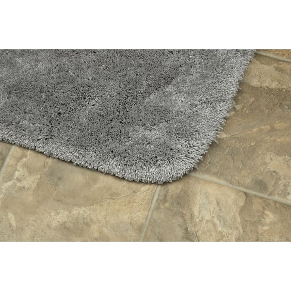 Finest Luxury Platinum Gray 24 in. x 40 in. Plush Nylon Bath Mat