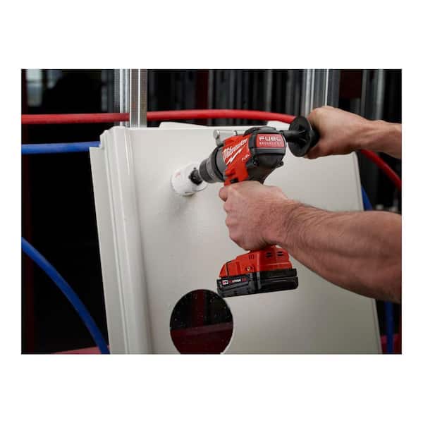 Milwaukee - M18 FUEL 18-Volt Lithium-Ion Brushless 1/2 in. Drill/Driver Compact Battery Kit