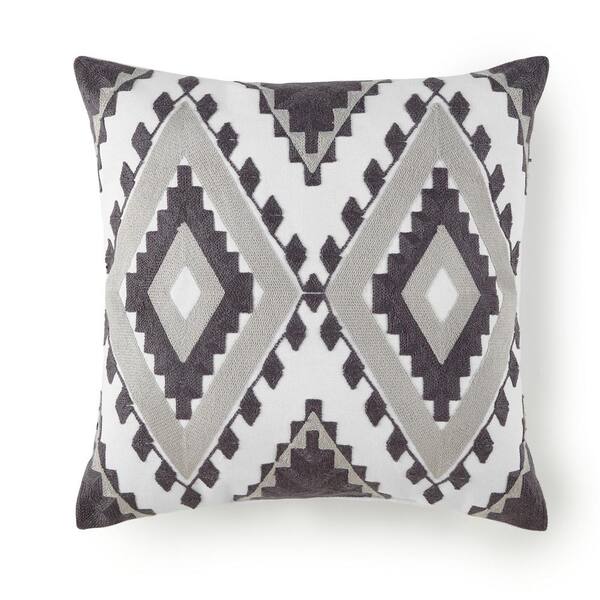 Dakota Fields 12 x 20 Rectangular Handwoven Jacquard Accent Lumbar Throw  Pillow, Sequins, Geometric Design, White, Black