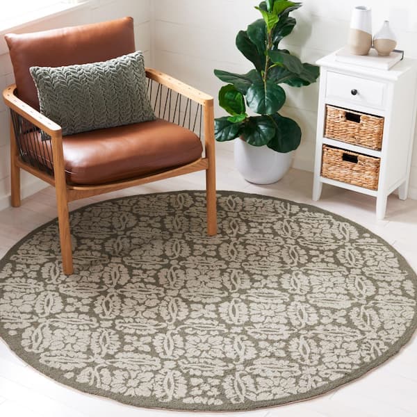 Chelsea 6 ft. x 6 ft. Sage Damask Round Rug