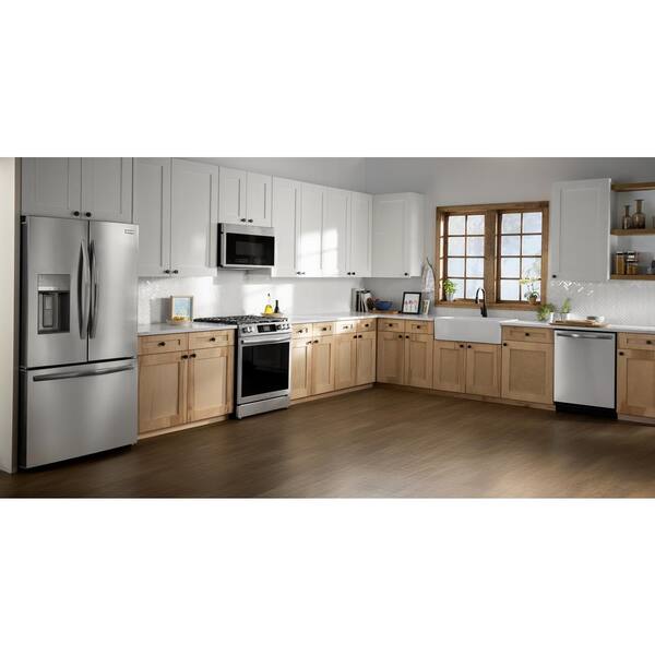 FRIGIDAIRE GALLERY 30 in. 6 cu. ft. 5 Burner Slide-In Gas Range with Total  Convection and Air Fry in Smudge Proof Black Stainless Steel GCFG3060BD -  The Home Depot