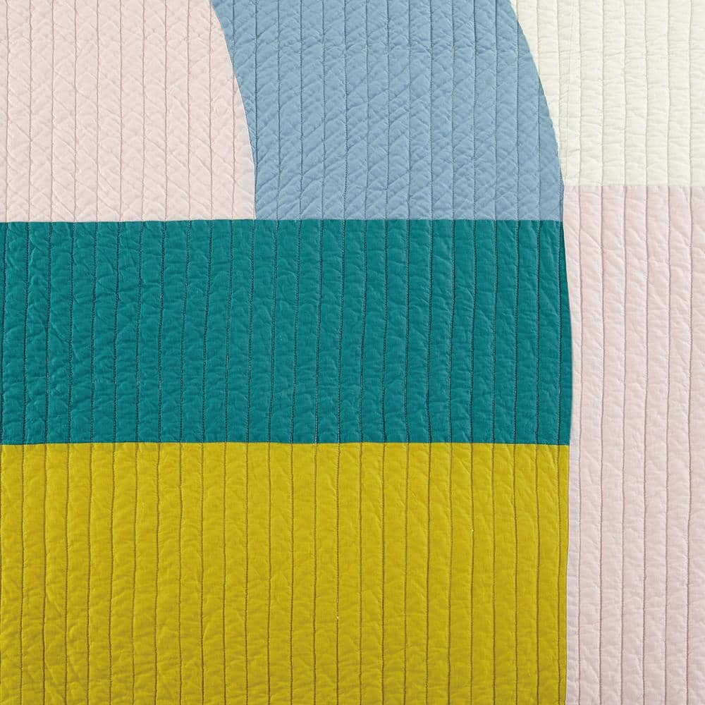 Modshapes Pink and Blue Cotton Twin Quilt Set