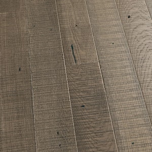 Santa Cruz French Oak 3/4 in. T x 5 in. W Distressed Engineered Hardwood Flooring (904.2 sqft/pallet)
