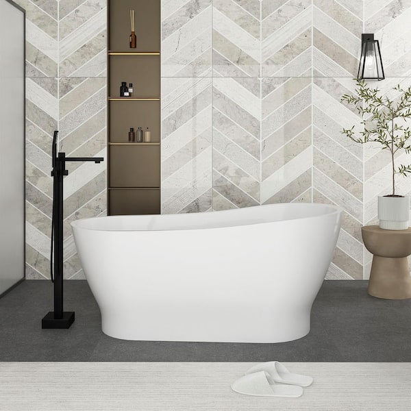 67 in. x 31 in. Soaking Bathtub with Reversible Drain in Glossy White