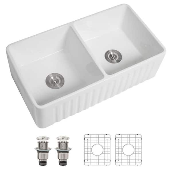 33 In. Gloss White Split Double Bowl Fireclay Ceramic Farmhouse Sink Reversible Front Apron Kitchen Undermount Sink