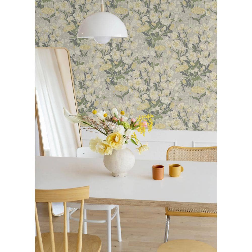 Hava Yellow Meadow Flowers Non-Woven Wallpaper Roll