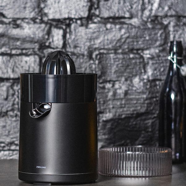 ZWILLING Enfinigy Citrus Juicer, Black 1027839 - The Home Depot