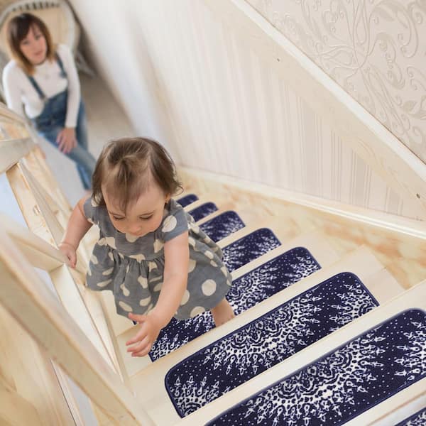 Medallion Navy 26 in. x 8.5 in. Non-Slip Rubber Back Stair Tread Cover (Set of 8)