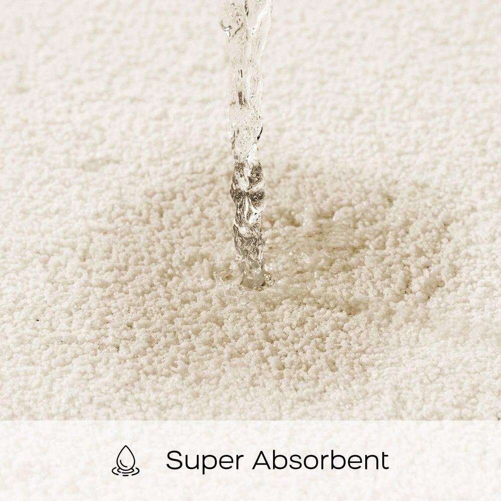 Off-White Tufted Microfiber Contour Bath Rug