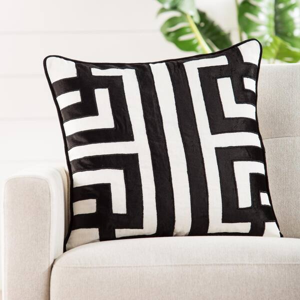 22 inch throw pillows best sale