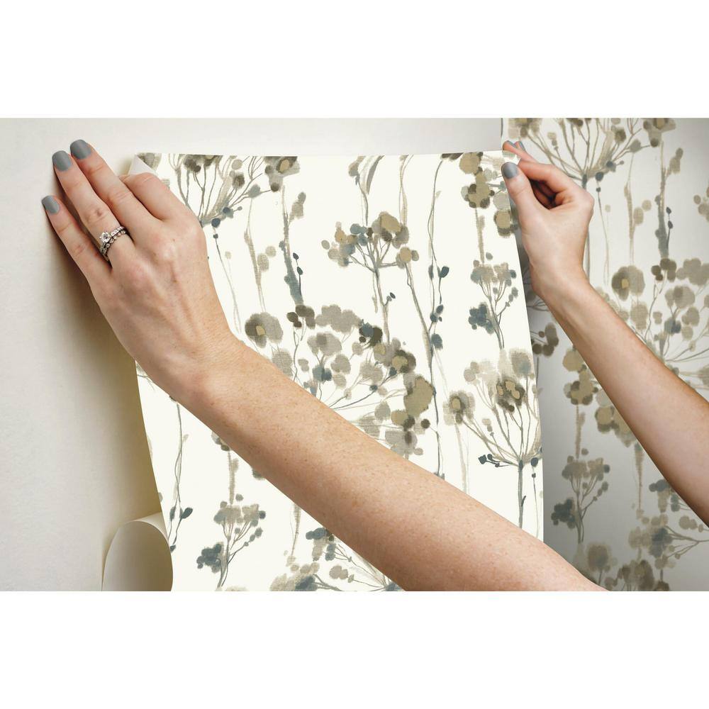 Neutral Floral Watercolor Peel and Stick Wallpaper