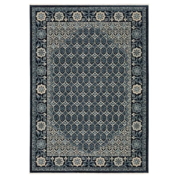 10' X 13' Ivory Oriental Area Rug With Fringe
