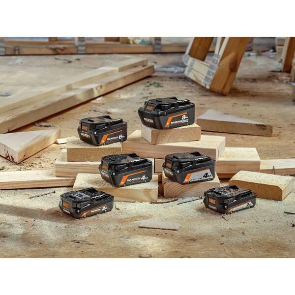 RIDGID - 18V Lithium-Ion MAX Output 6.0 Ah, MAX Output 4.0 Ah, and MAX Output 2.0 Ah Batteries w/ Cordless 3/8 in. Crown Stapler