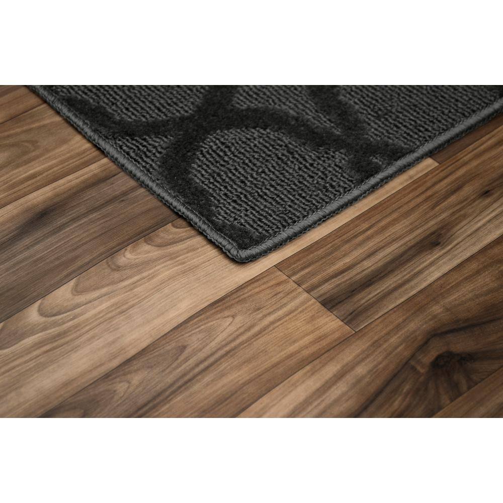 Cinder Gray Trellis Tufted 4' x 6' Synthetic Area Rug