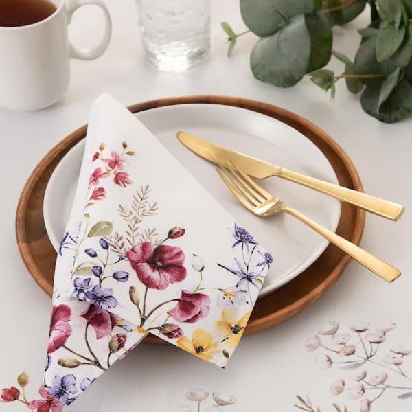 Poppy Wildflower Bordered Napkin Set of 4, Multicolor - 17"W x 17"L
