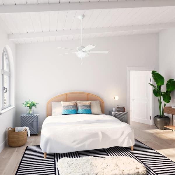 Swanson 52 in. LED Indoor Fresh White Ceiling Fan with Light
