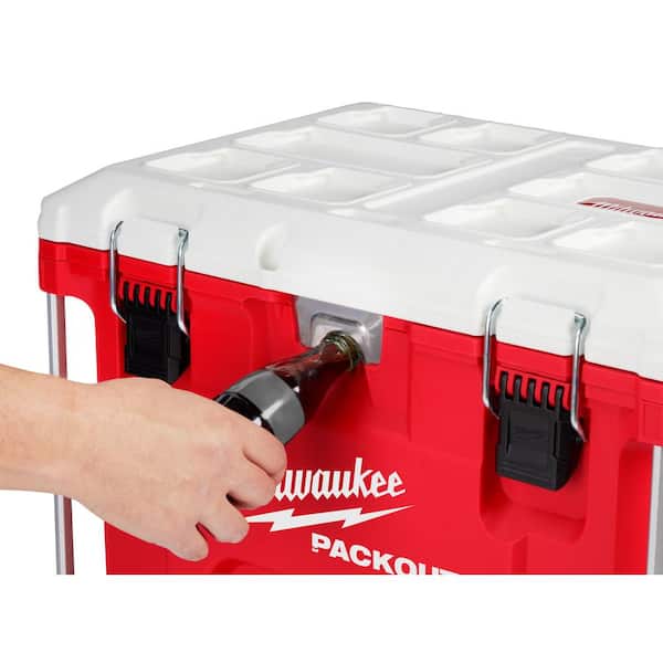 Milwaukee 22 in. Packout 40 qt. XL Cooler 48 22 8462