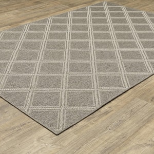 Cliffs Gray 7 ft. x 9 ft. Lattice Geometric Polypropylene Indoor/Outdoor Area Rug