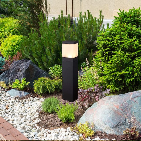 VONN Lighting 10-Watt Black Outdoor Integrated LED Landscape Path Bollard Light