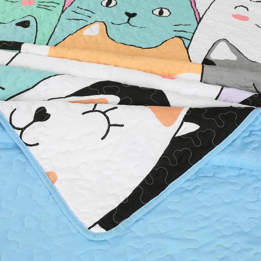 Blue Cat Twin Size Reversible Kids Quilt Set